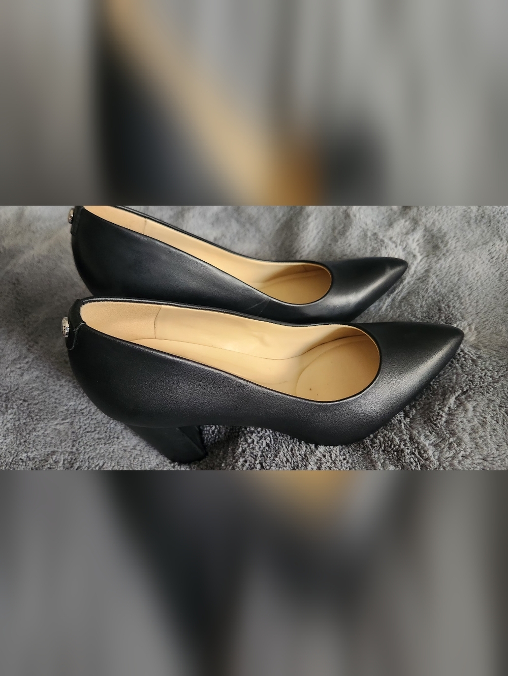 Nine West Black Pointed Toe Mid-Heel Pumps